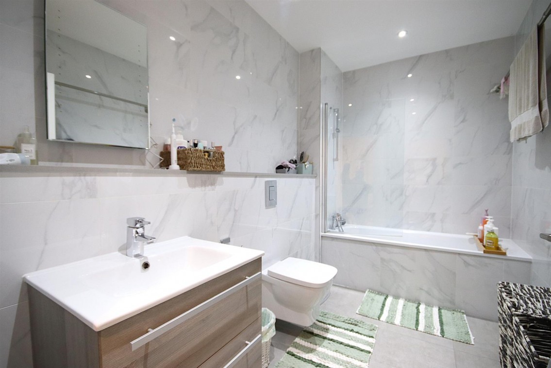 Images for Maidenhead EAID:BraxtonAPI BID:1