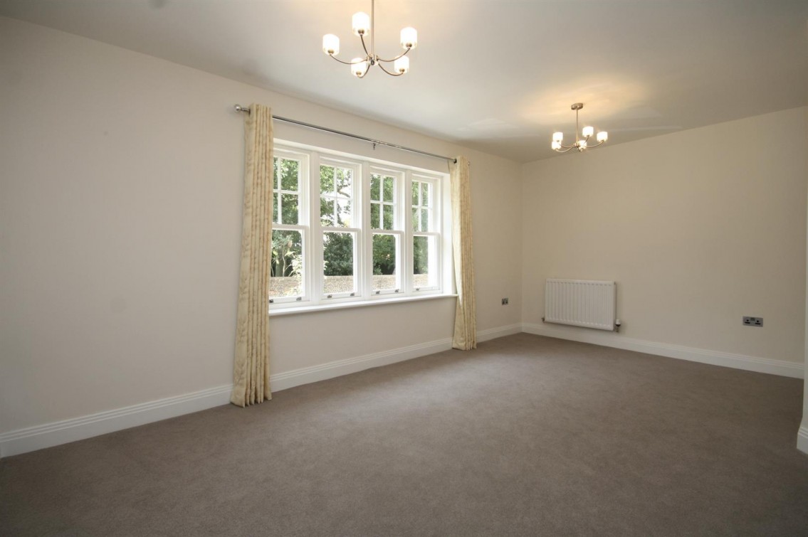 Images for Folly Hill Gardens, Maidenhead, Berkshire EAID:BraxtonAPI BID:2