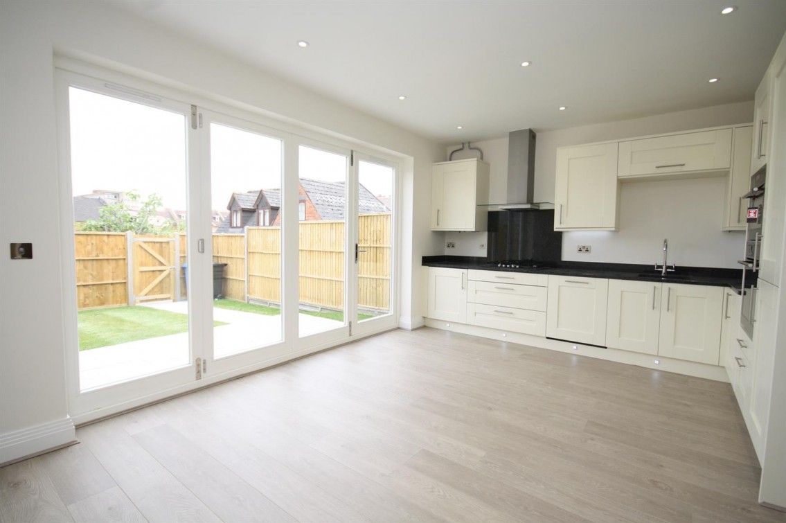 Images for Folly Hill Gardens, Maidenhead, Berkshire EAID:BraxtonAPI BID:2