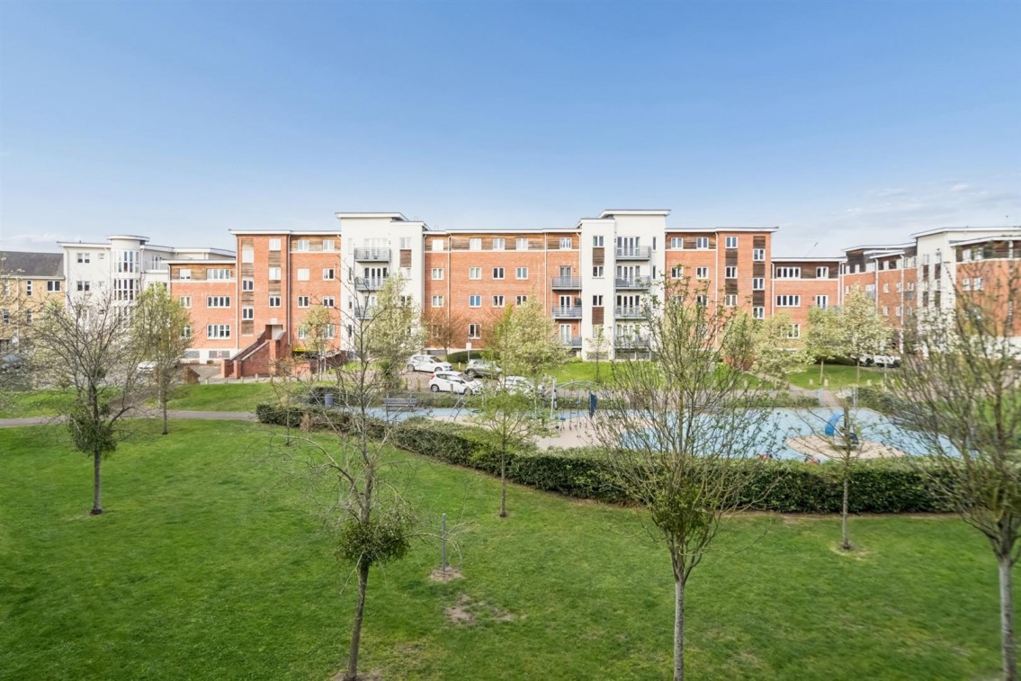 Images for Oldfield Road, Maidenhead EAID:BraxtonAPI BID:1