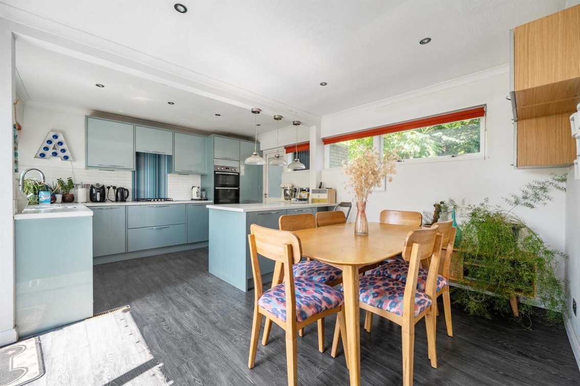Images for Cedar Chase, Taplow, Maidenhead EAID:BraxtonAPI BID:1