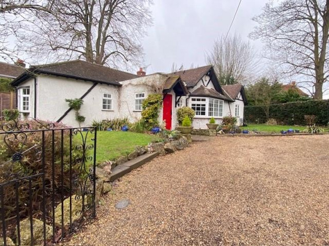 Images for Halls Lane, Waltham Saint Lawrence, Reading EAID:BraxtonAPI BID:1