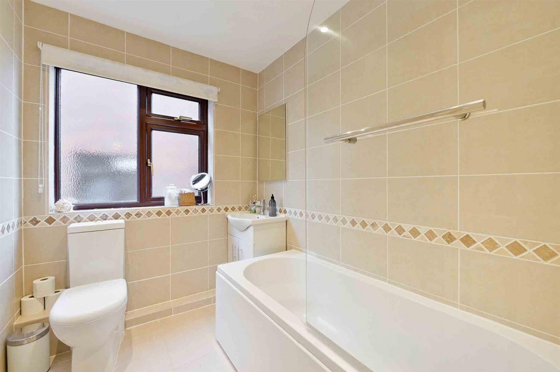 Images for Yew Tree Close. Maidenhead EAID:BraxtonAPI BID:1
