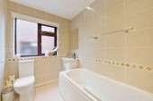 Images for Yew Tree Close. Maidenhead