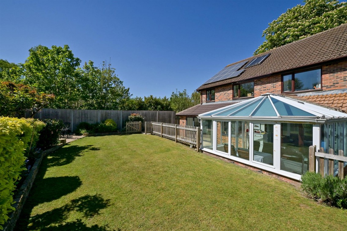 Images for Yew Tree Close. Maidenhead EAID:BraxtonAPI BID:1