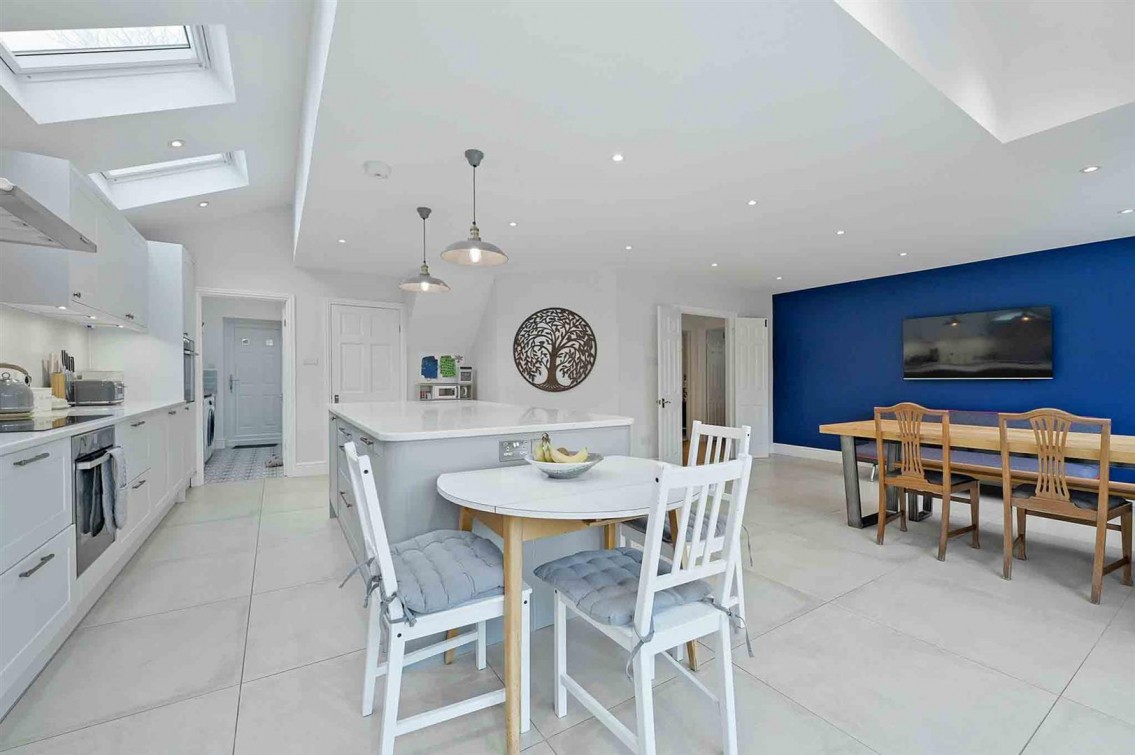 Images for Yew Tree Close. Maidenhead EAID:BraxtonAPI BID:1