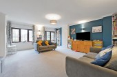 Images for Yew Tree Close. Maidenhead