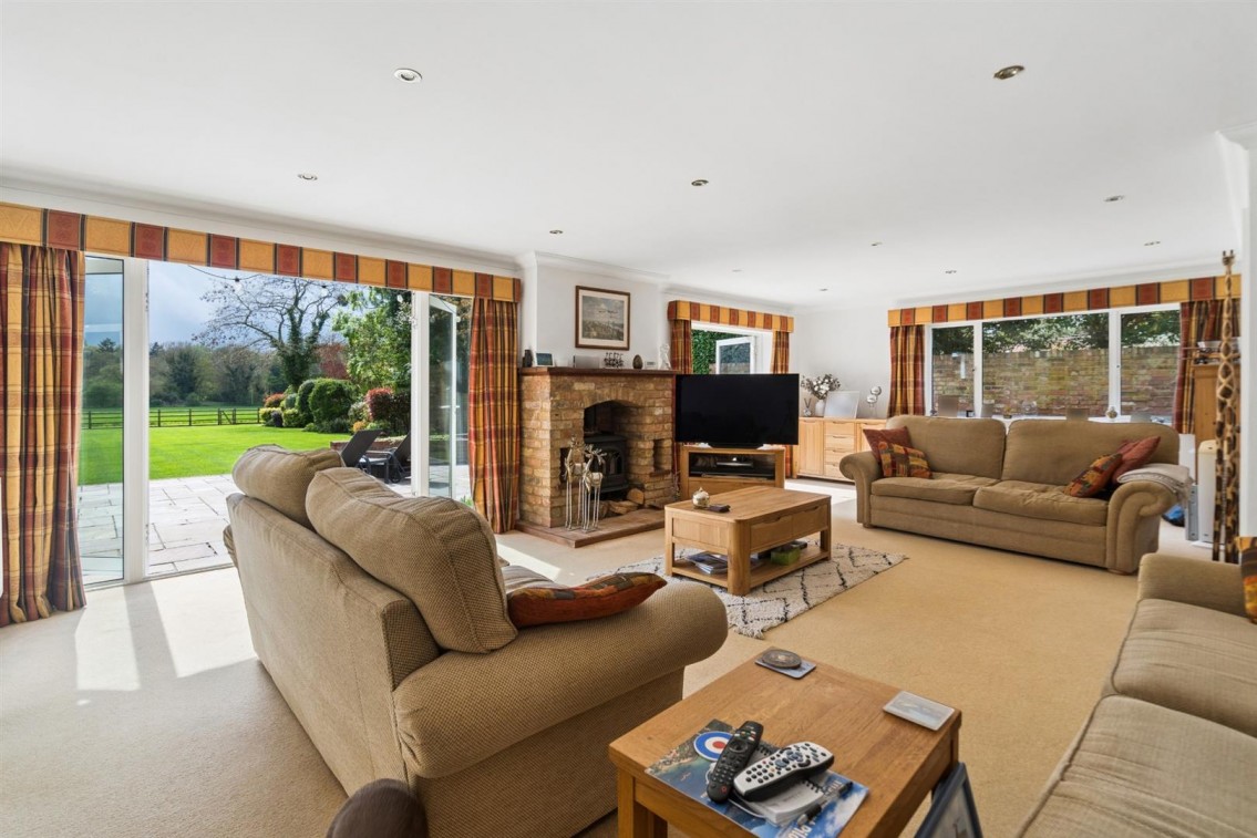 Images for White Waltham, Maidenhead EAID:BraxtonAPI BID:1