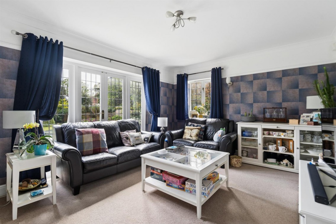 Images for Bray Village, Maidenhead EAID:BraxtonAPI BID:1