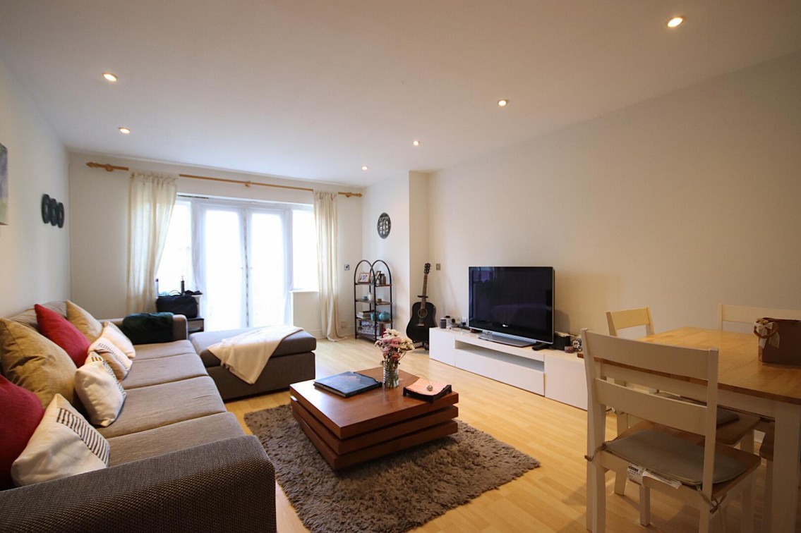 Images for Ray Park Avenue, Maidenhead EAID:BraxtonAPI BID:1