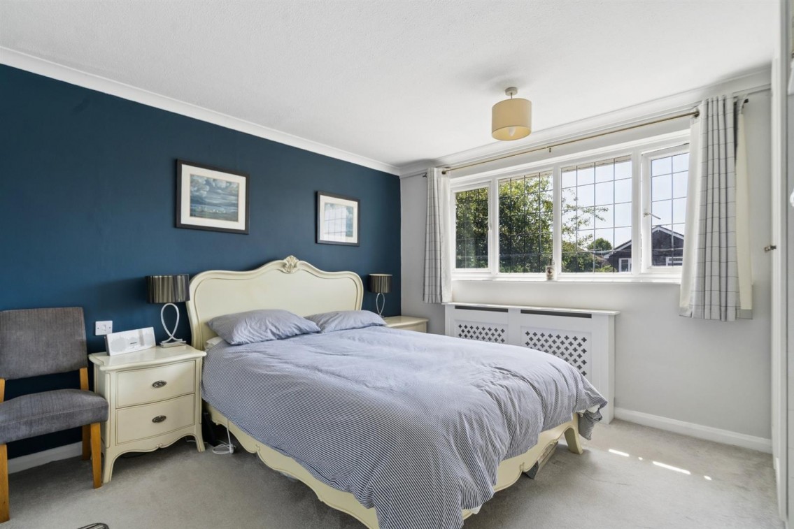 Images for Springfield Park, Holyport EAID:BraxtonAPI BID:1