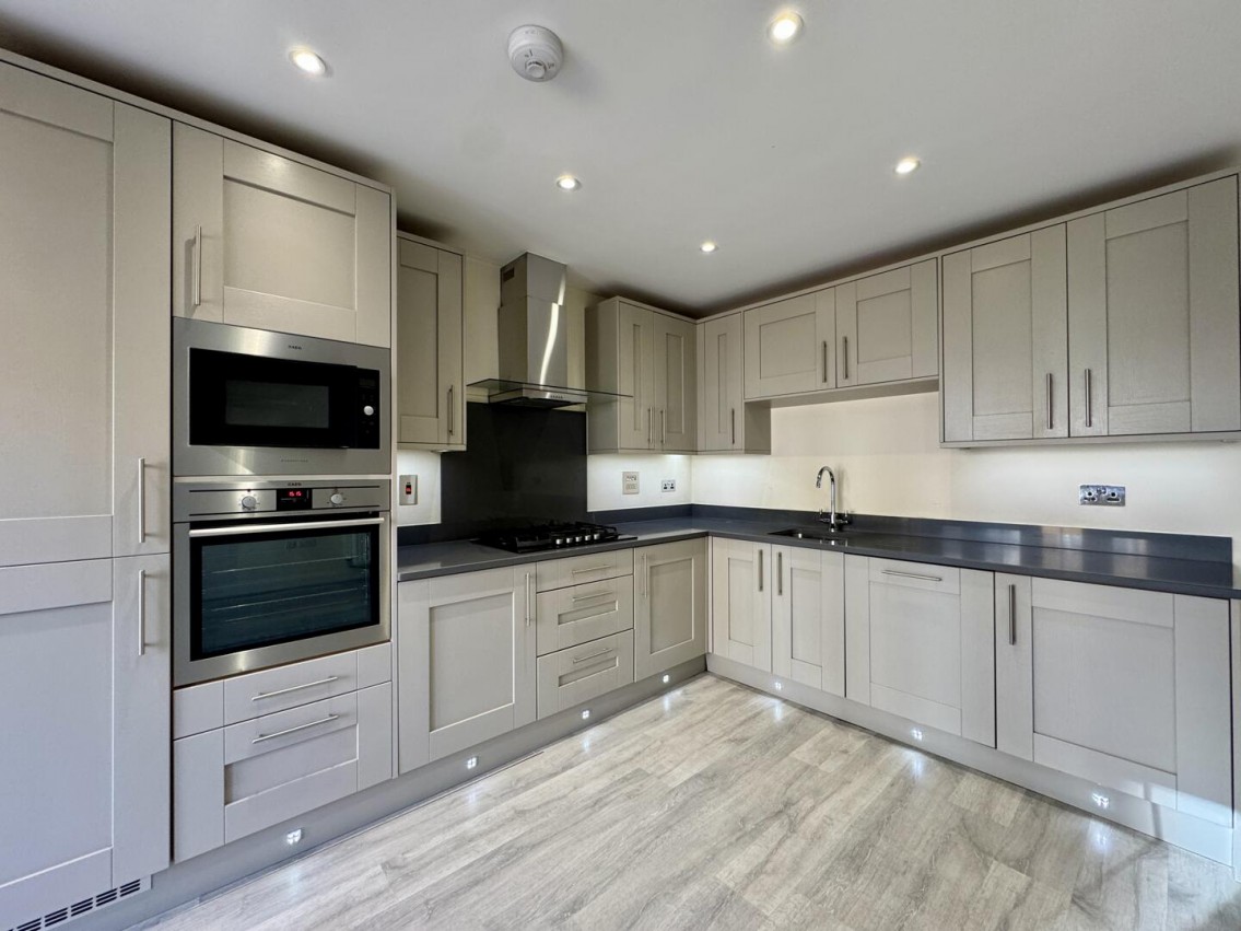 Images for Brambling Way, Maidenhead, Berkshire EAID:BraxtonAPI BID:2