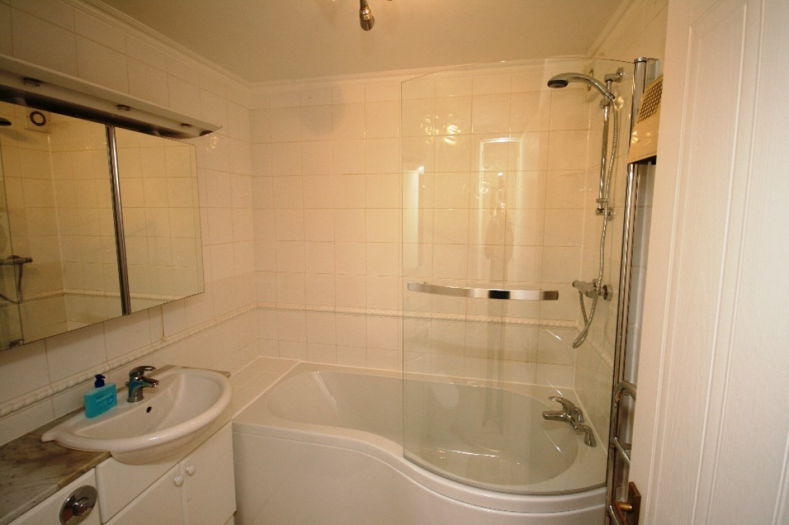 Images for Oldfield Road MAIDENHEAD Berkshire EAID:BMHCC BID:maidenhead