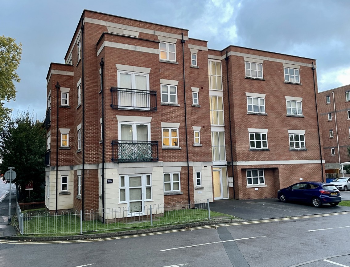 Images for Grenfell Road MAIDENHEAD Berkshire EAID:BMHCC BID:maidenhead