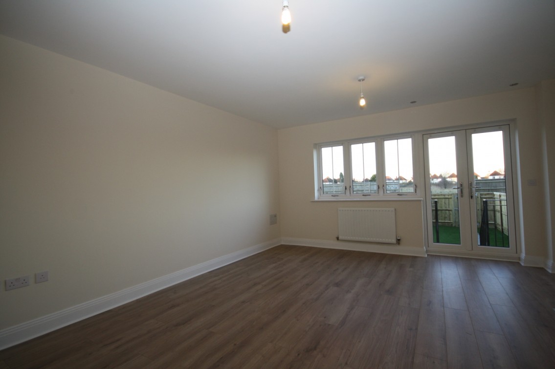 Images for Kingfisher Drive Maidenhead Berkshire EAID:BMHCC BID:maidenhead