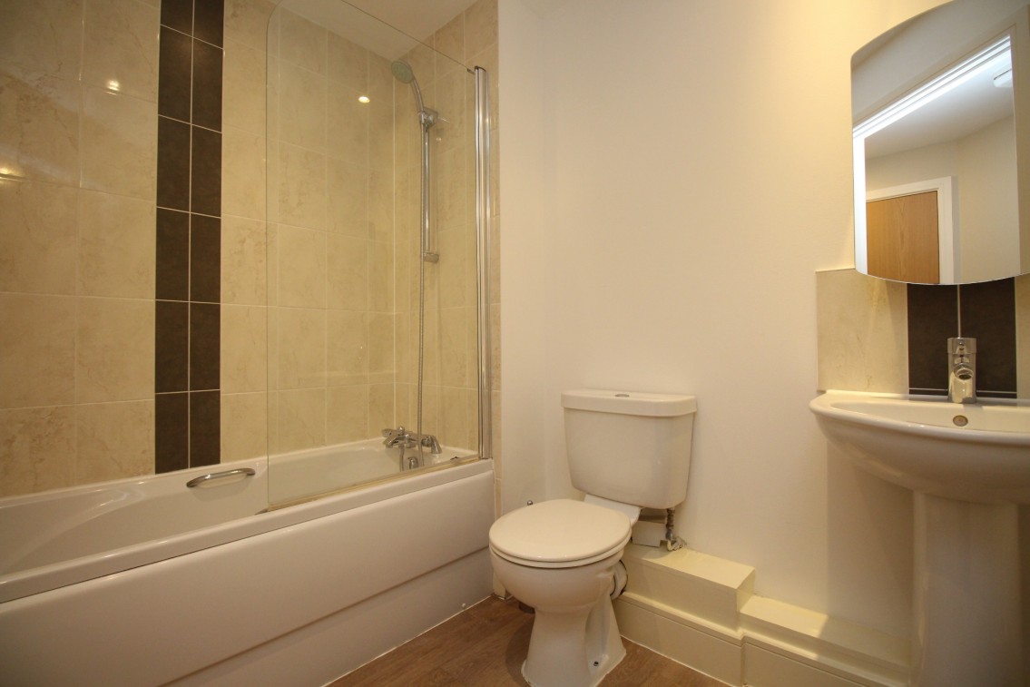 Images for Kingsquarter Maidenhead Berkshire EAID:BMHCC BID:maidenhead