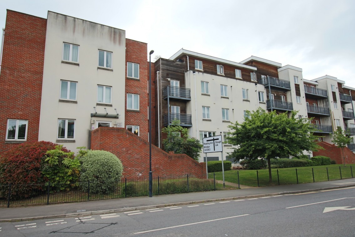 Images for Kingsquarter Maidenhead Berkshire EAID:BMHCC BID:maidenhead