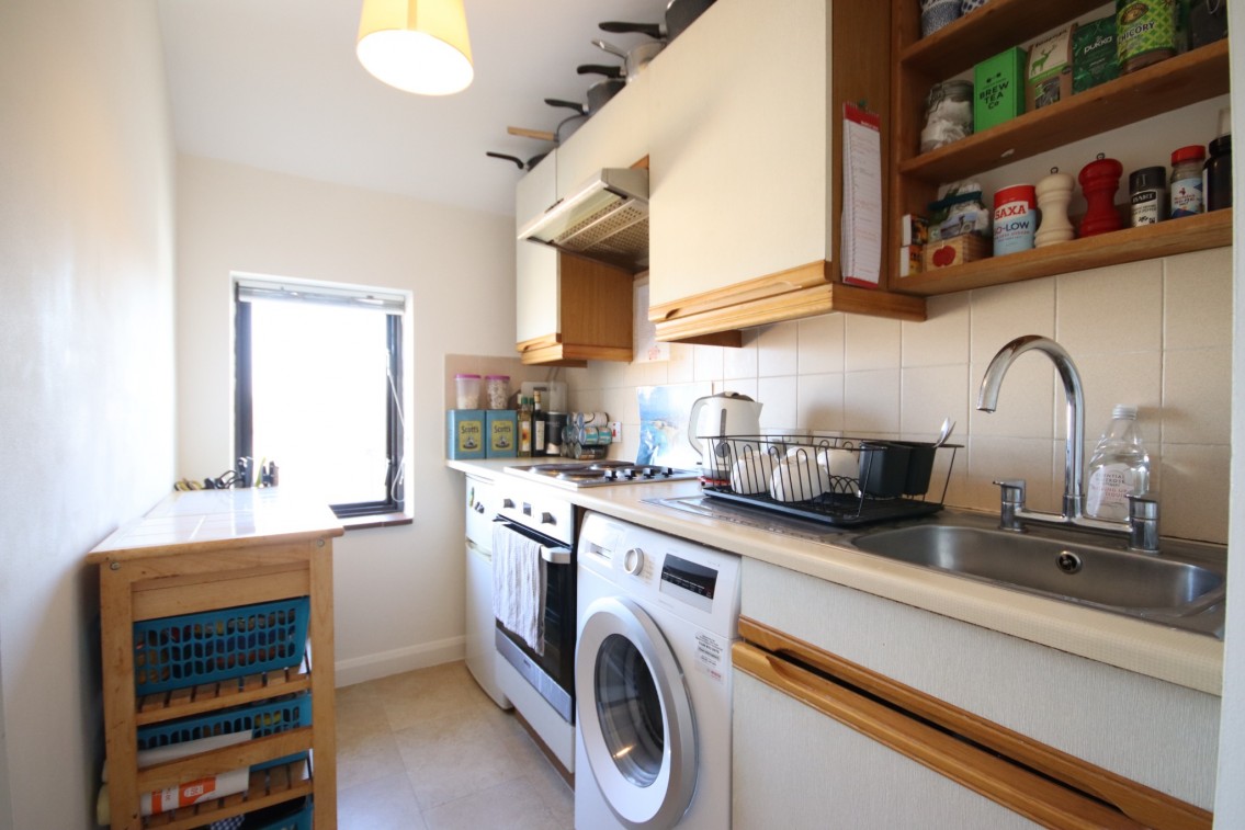 Images for Close To Town & Station, Maidenhead EAID:BMHCC BID:maidenhead