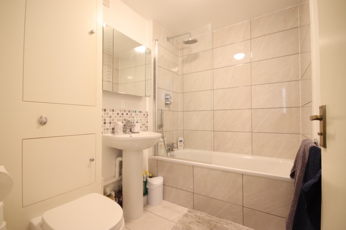 Images for Close To Town & Station, Maidenhead EAID:BMHCC BID:maidenhead