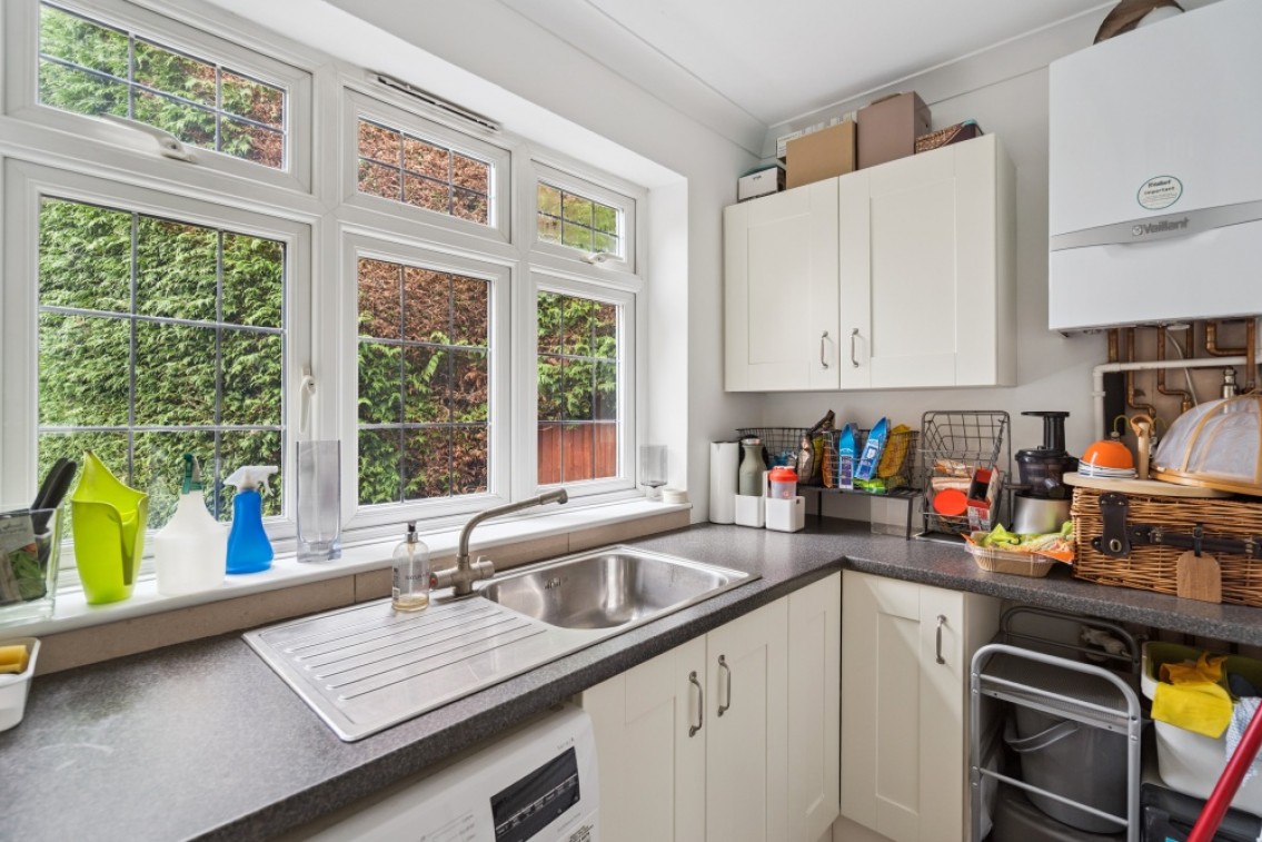 Images for OLDFIELD CATCHMENT - Bray Road, Maidenhead EAID:BMHCC BID:maidenhead