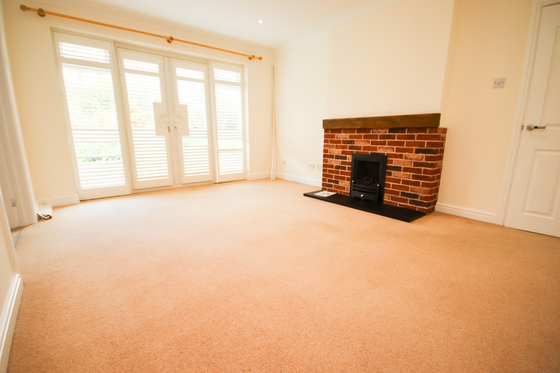 Images for Close to Newlands School EAID:BMHCC BID:maidenhead