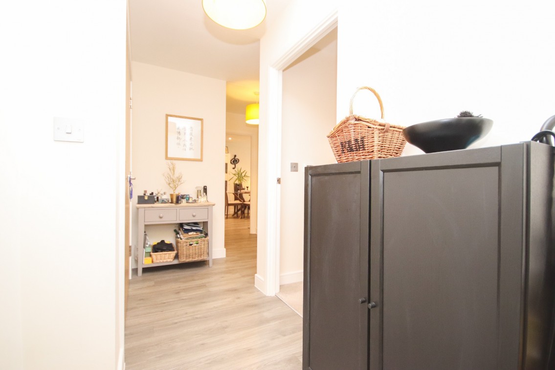 Images for Close To Station, Maidenhead EAID:BMHCC BID:maidenhead