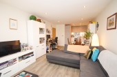 Images for Close To Station, Maidenhead