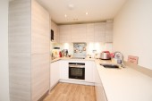 Images for Close To Station, Maidenhead