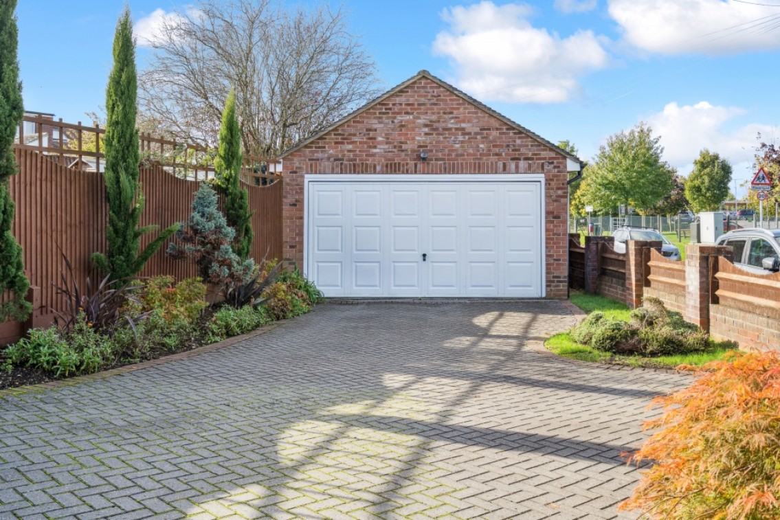 Images for Hag Hill Lane, Taplow EAID:BMHCC BID:maidenhead