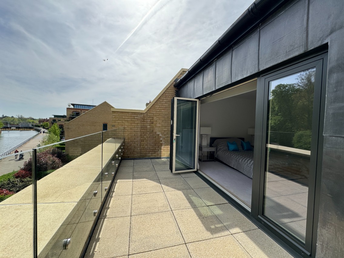 Images for Taplow Riverside, Taplow, Buckinghamshire EAID:BMHCC BID:maidenhead