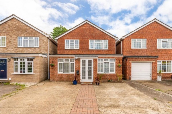 TOWN CENTRE FAMILY HOME, Maidenhead - EAID:BMHCC, BID:maidenhead