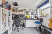 Images for Aldebury Road, Maidenhead