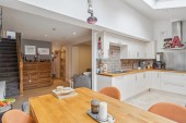 Images for Aldebury Road, Maidenhead