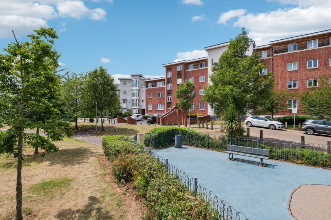 Images for Kingsquarter, Maidenhead EAID:BMHCC BID:maidenhead