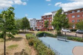 Images for Kingsquarter, Maidenhead