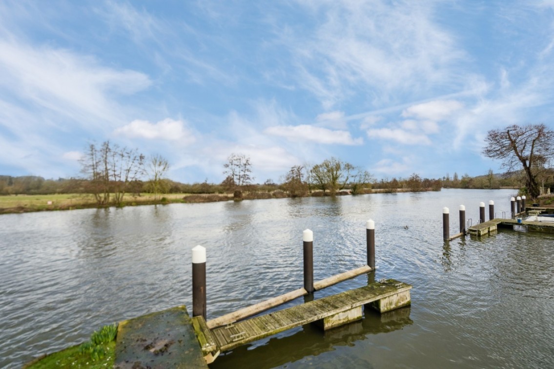 Images for Temple Mill Island, Marlow EAID:BMHCC BID:maidenhead