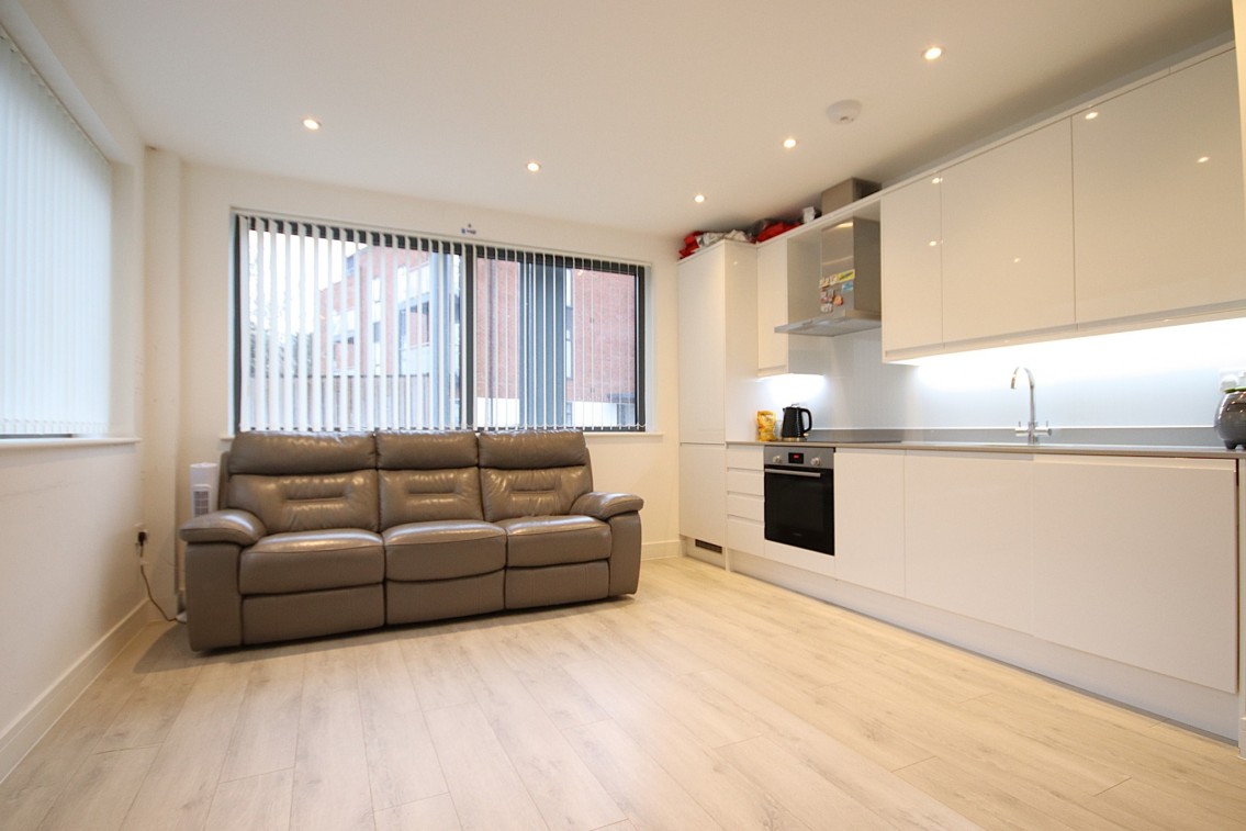 Images for Vanwall Road, Maidenhead EAID:BMHCC BID:maidenhead