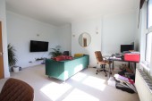 Images for Close to town, Maidenhead
