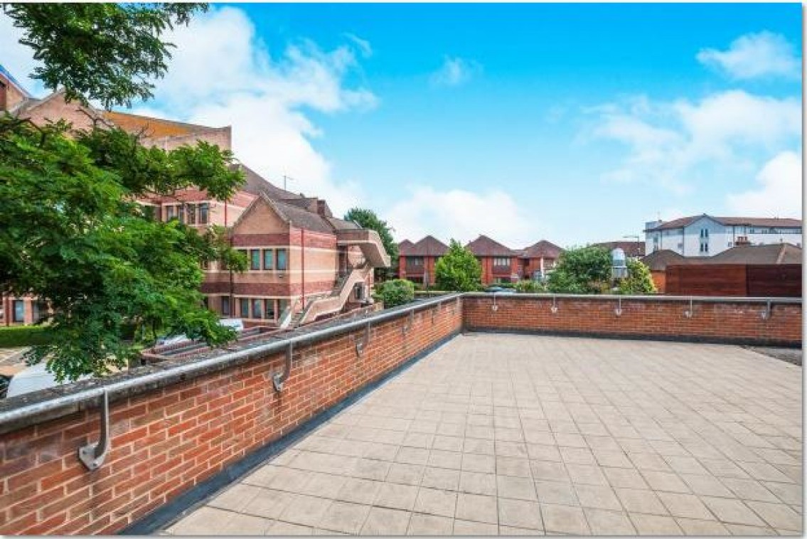 Images for Town Centre, Maidenhead EAID:BMHCC BID:maidenhead