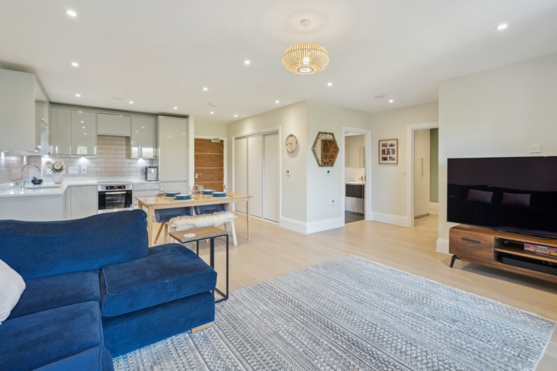Images for The Grove, Maidenhead EAID:BMHCC BID:maidenhead