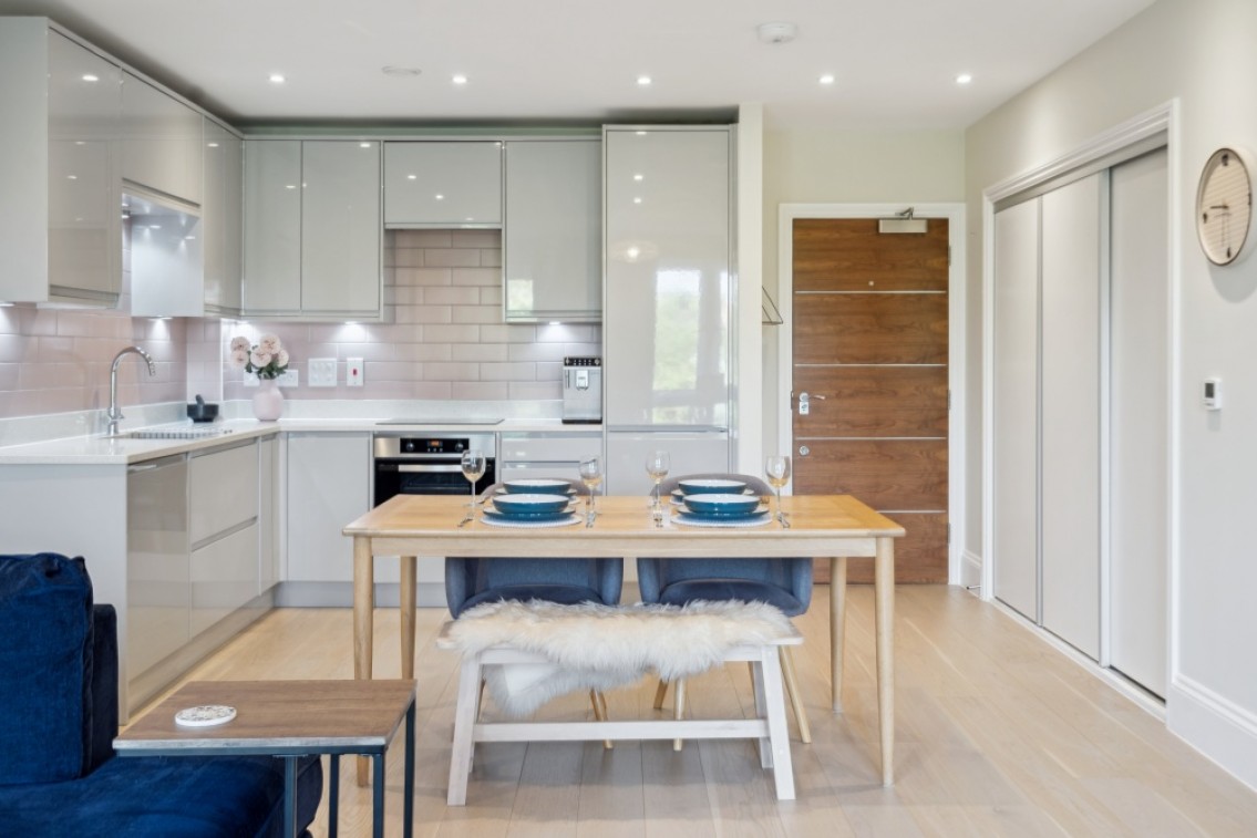 Images for The Grove, Maidenhead EAID:BMHCC BID:maidenhead