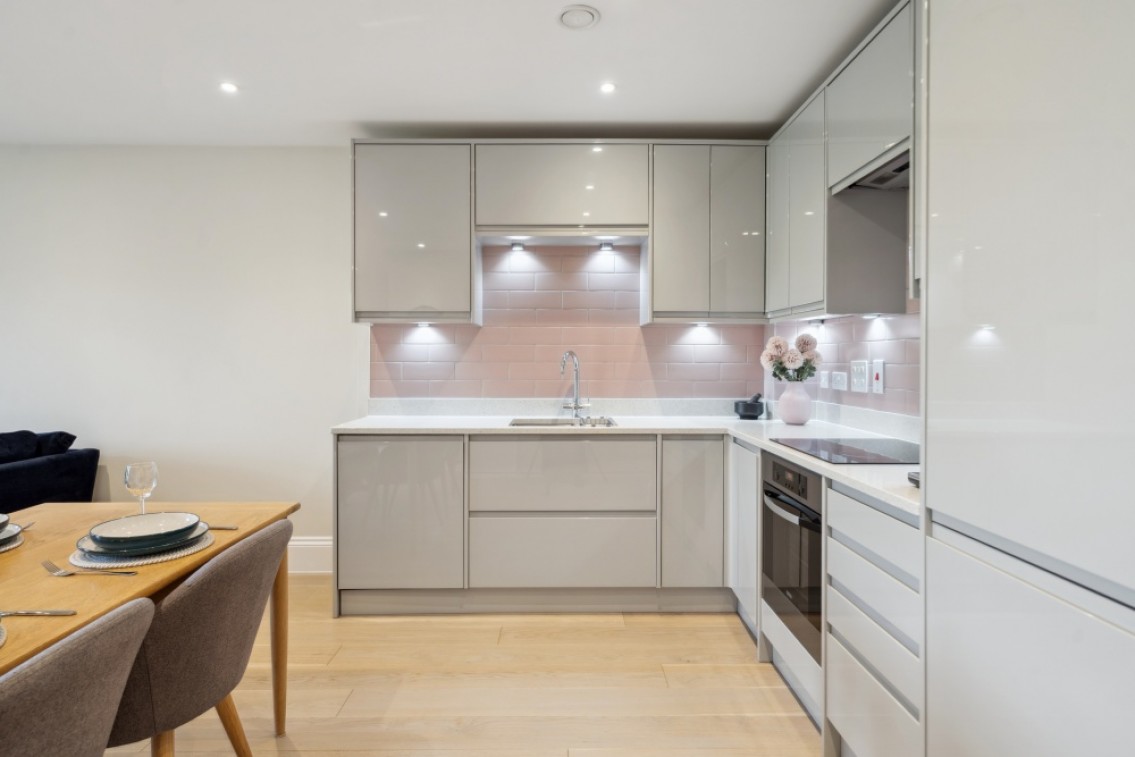 Images for The Grove, Maidenhead EAID:BMHCC BID:maidenhead