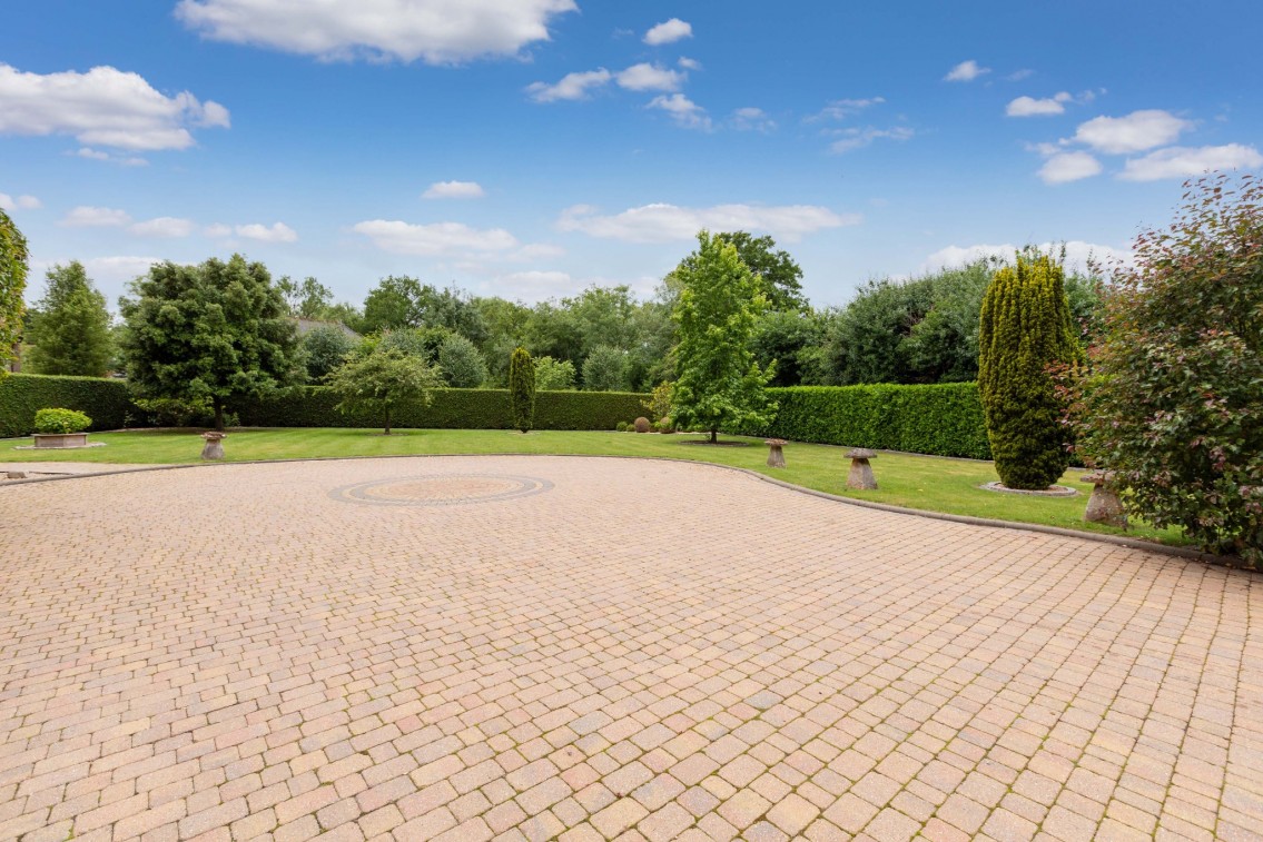 Images for White Waltham, Maidenhead EAID:BMHCC BID:maidenhead