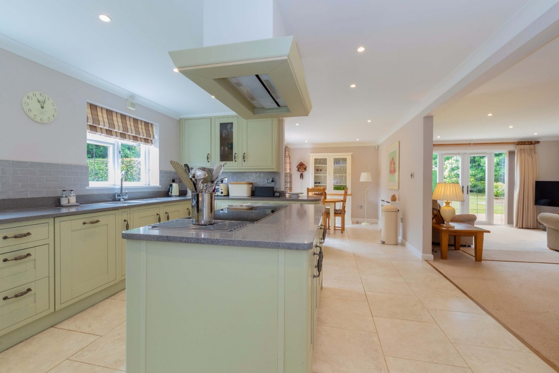 Images for White Waltham, Maidenhead EAID:BMHCC BID:maidenhead