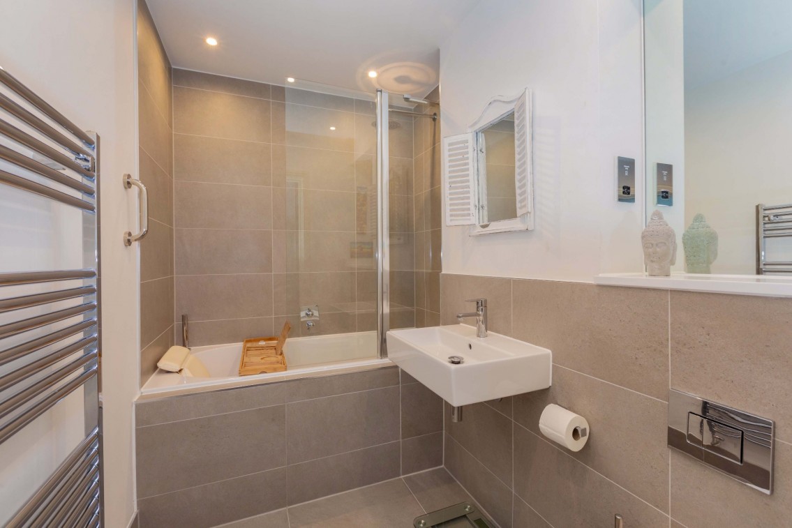 Images for Town Centre, Maidenhead EAID:BMHCC BID:maidenhead
