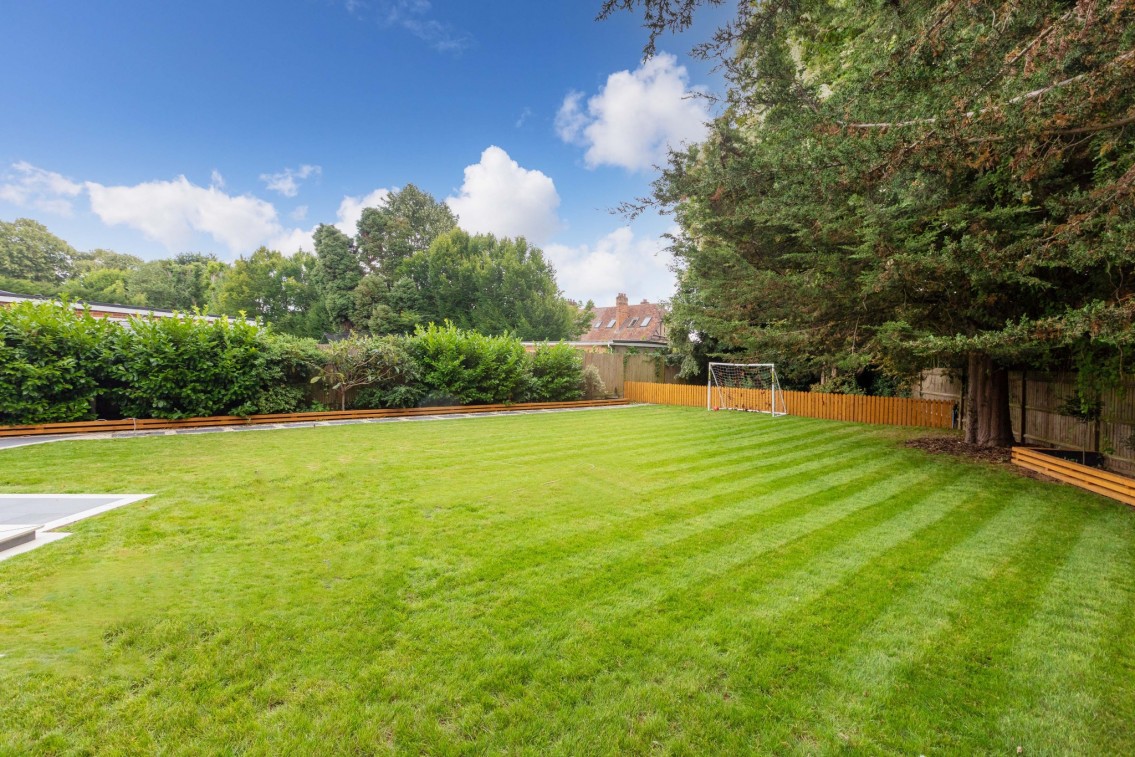 Images for Autumn Walk, Maidenhead EAID:BMHCC BID:maidenhead
