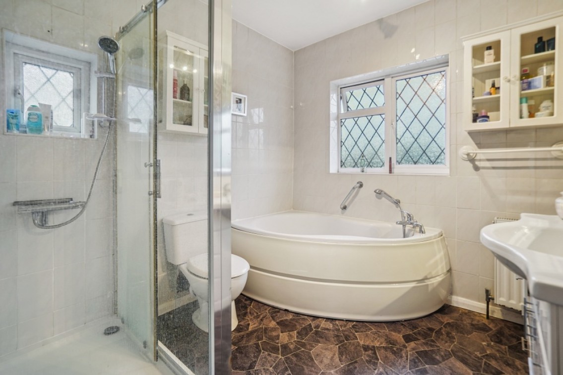 Images for Belmont Drive, Maidenhead EAID:BMHCC BID:maidenhead