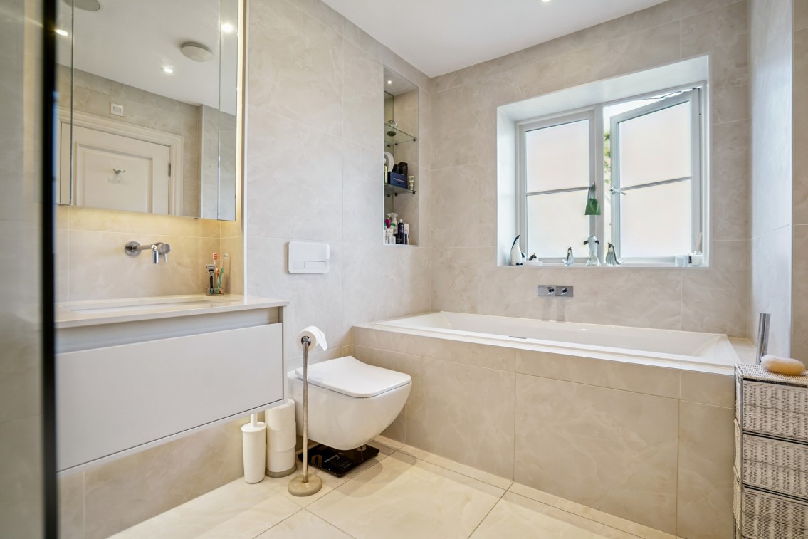 Images for Taplow, Maidenhead EAID:BMHCC BID:maidenhead