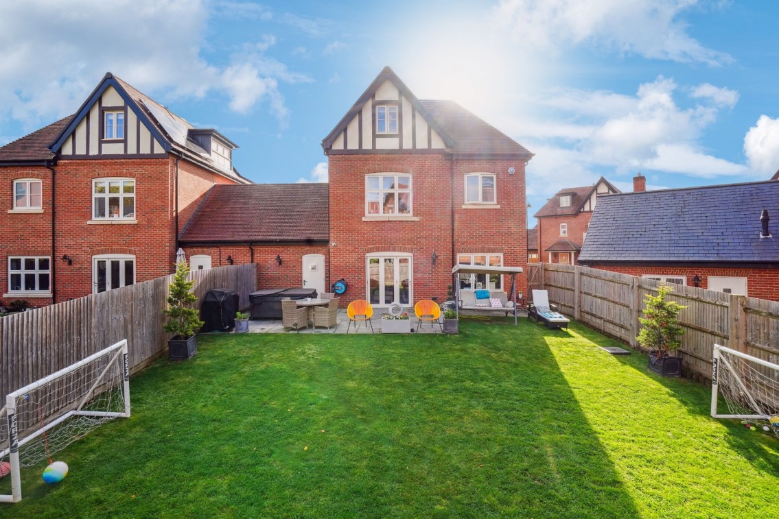 Images for Taplow, Maidenhead EAID:BMHCC BID:maidenhead