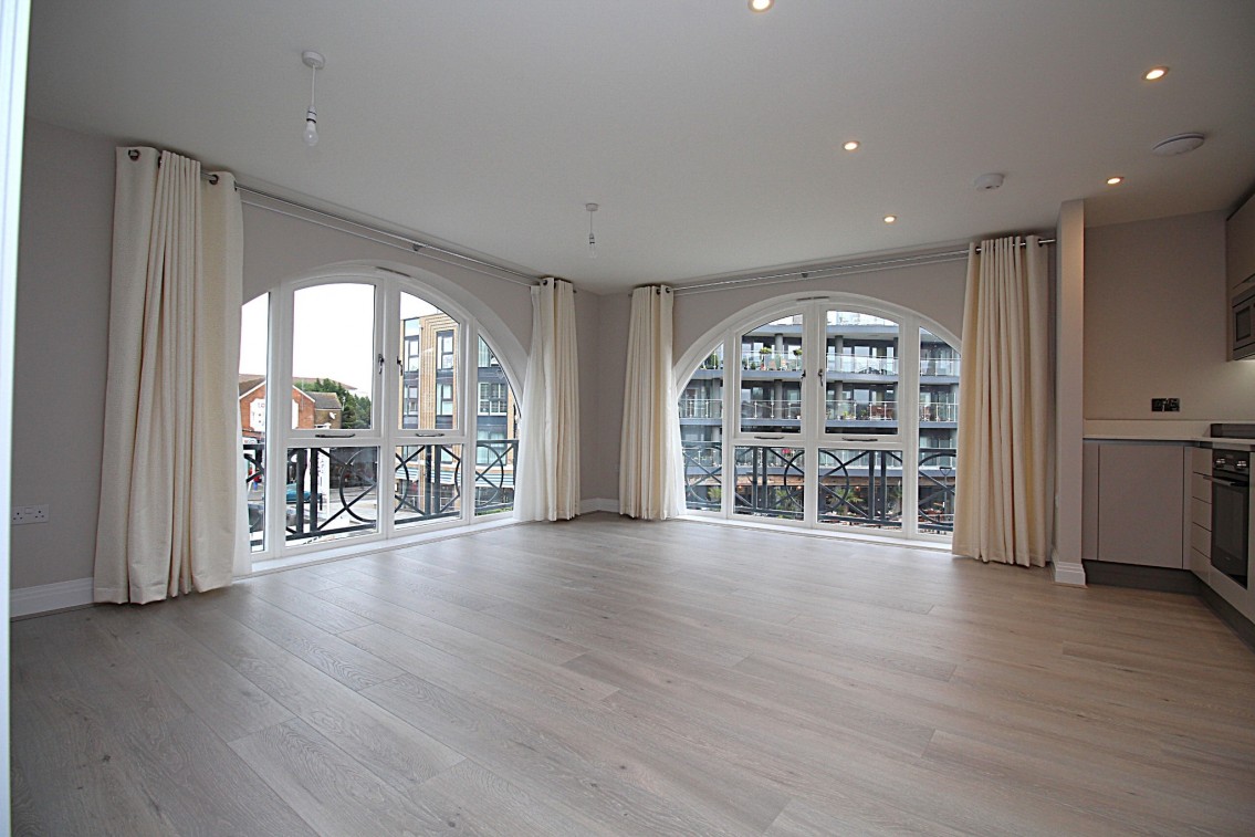 Images for Town Centre, Maidenhead EAID:BMHCC BID:maidenhead